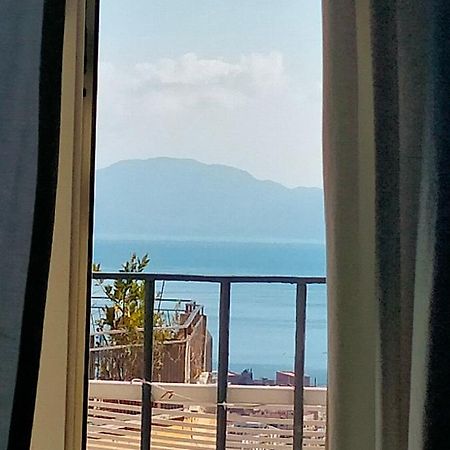 La Casa Del Sole Daire Napoli Dış mekan fotoğraf